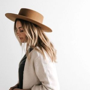 NWT Gigi Pip Daliah Wool hat